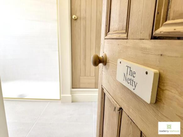 2 bed Terraced for sale Image 11
