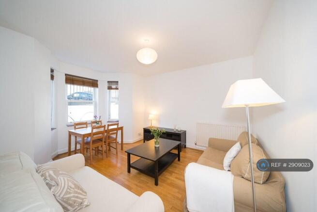 Sitting Room b