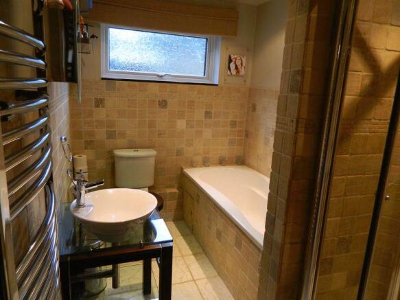 Photo 10