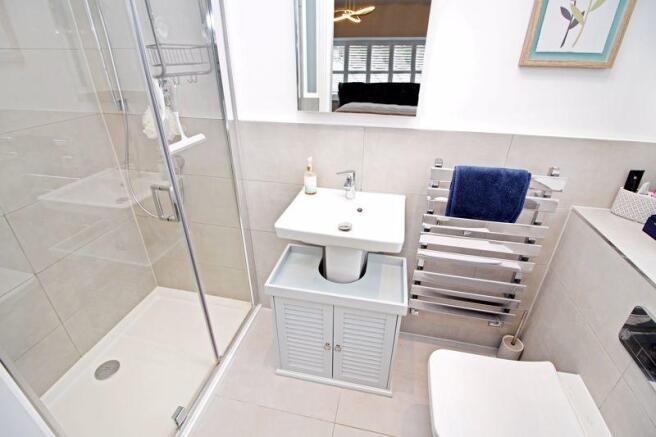 Bed 1 En-Suite