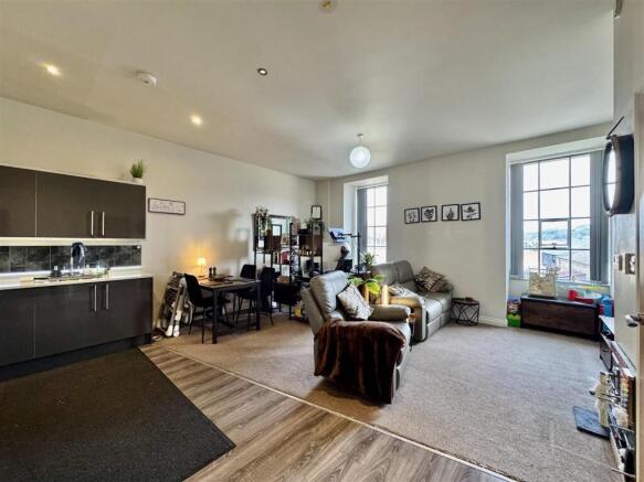 OPEN PLAN LIVING, DINING KITCHEN