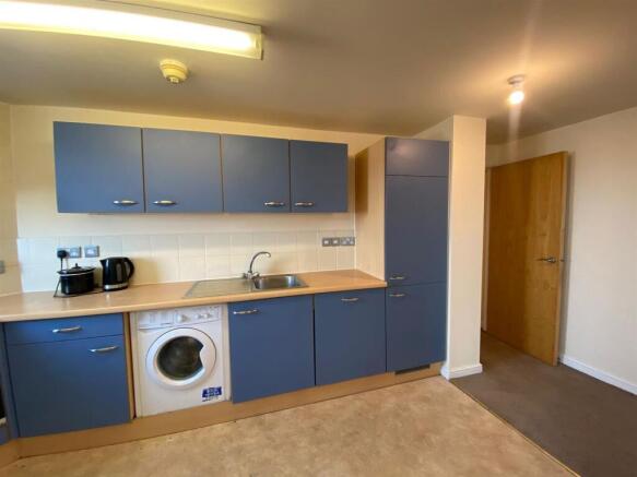 Kitchen (3).jpeg