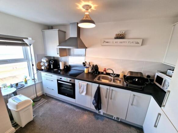 1 bed Apartment for sale Image 4