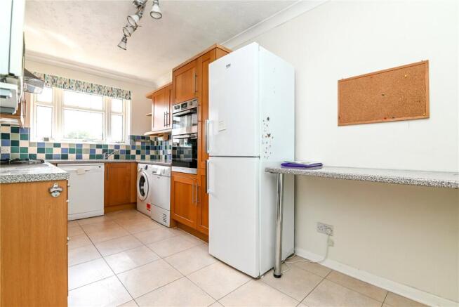 Herbert Road, New Milton, Hampshire, BH25 photo 2