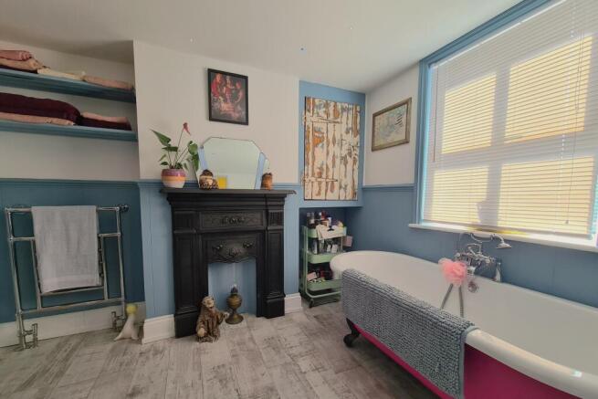 Bathroom 2