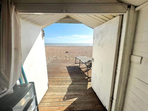 Beach Hut 77 - View4.jpg