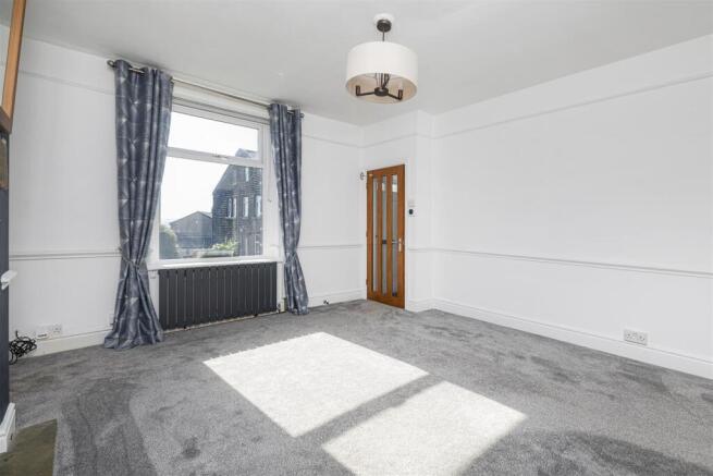 3 bed Terraced for sale Image 8