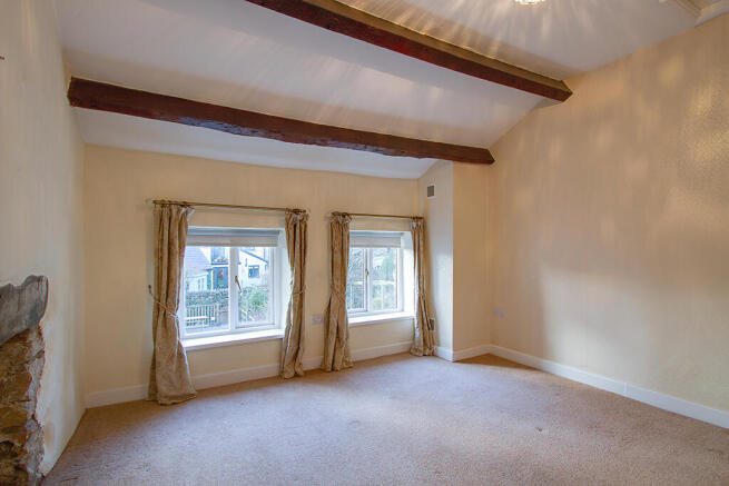 2 bed Terraced to rent Image 7