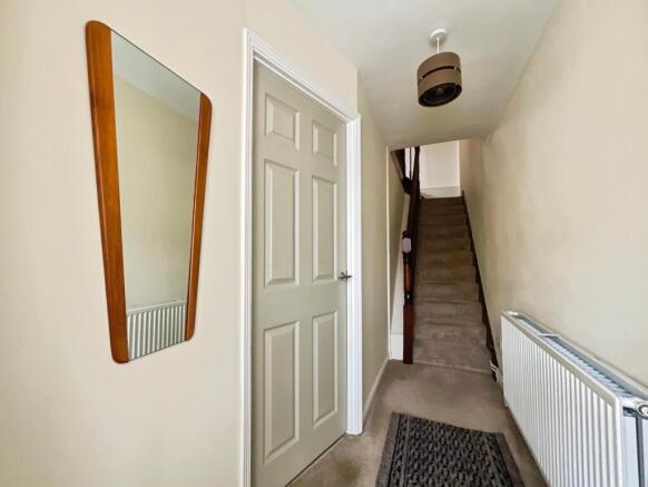 3 bed Semi-Detached for sale Image 8