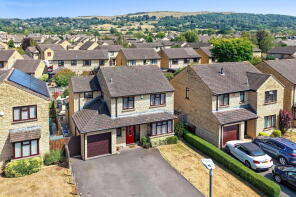 19, Whitehouse Way, Woodmancote, Cheltenham GL52 9PR