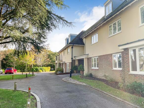 4 Birklands, Kithurst Lane, West Sussex, RH20 4BF photo 4