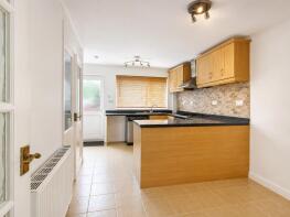 30, Cornwallis Close, Bedford MK43 8LG