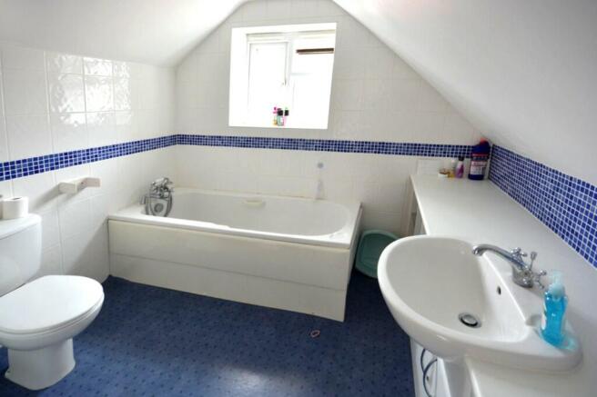 EN SUITE