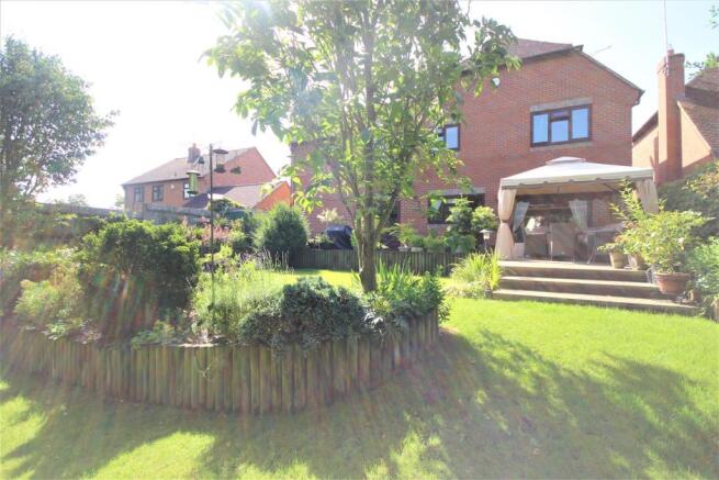 Rear of property 3.jpg