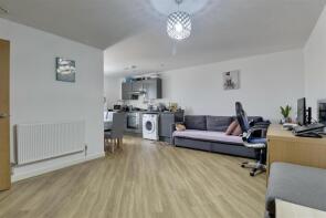 Flat 22, 120 Cornerstone House, London Road, Hilsea, Portsmouth PO2 0NB