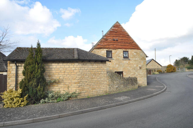 Photo 25
