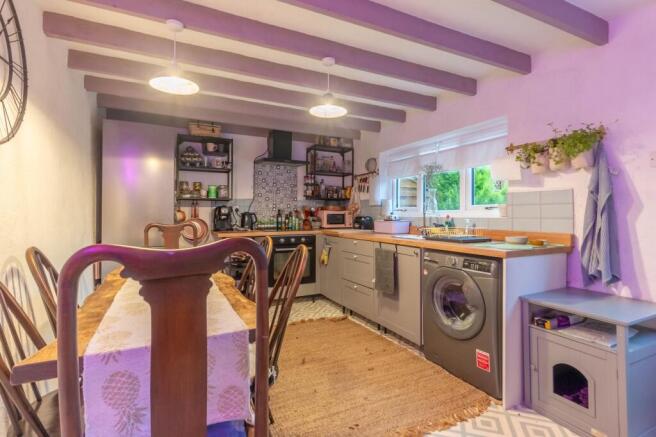 KITCHEN/DINER