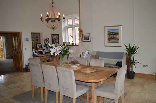 dining/kitchen