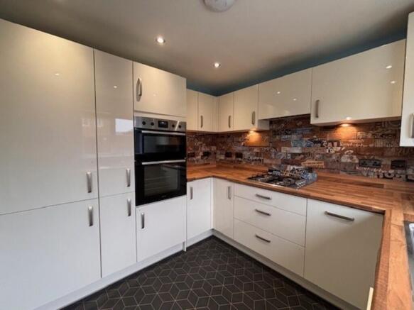 Kitchen 2