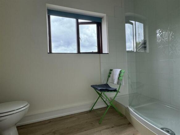 Ground Floor Shower