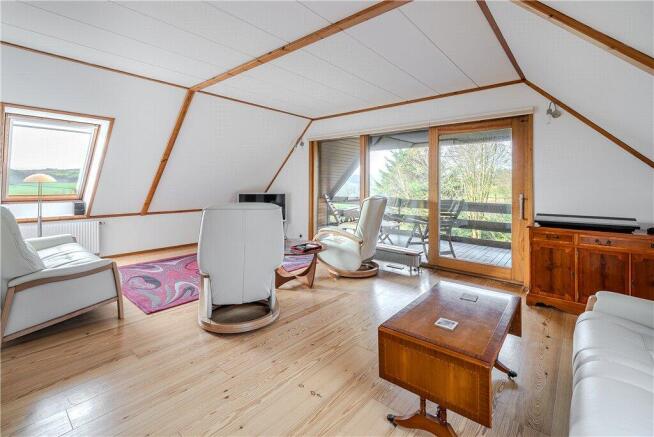 4 bed Detached for sale Image 12
