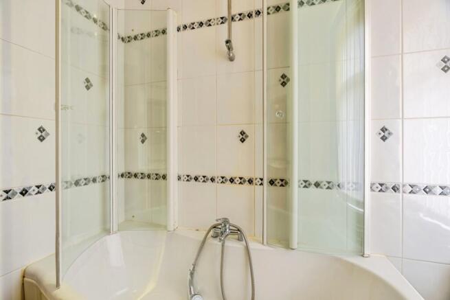 2 bed Terraced for sale Image 12