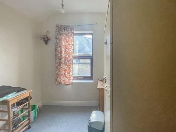 3 bed Terraced for sale Image 6