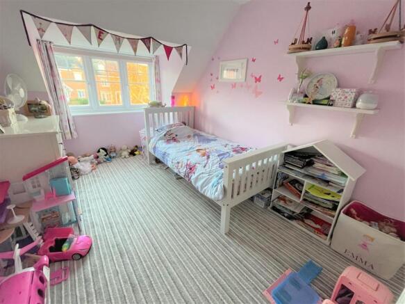 BEDROOM 3