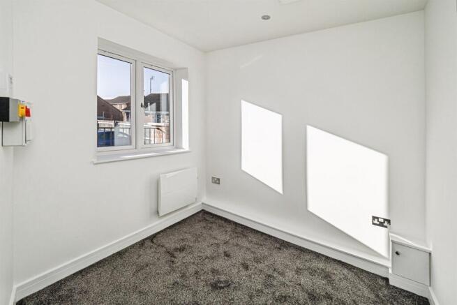 2 bed Terraced Bungalow for sale Image 11