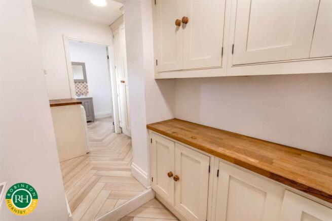 3 bed House for sale Image 11