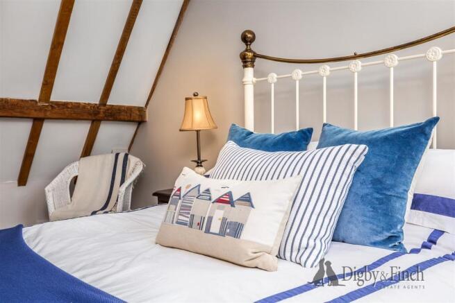 The Woolbarn, Main Street, Upper Benefield, PE8 5A