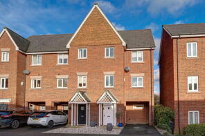 40, Chaise Meadow, Lymm WA13 9UP
