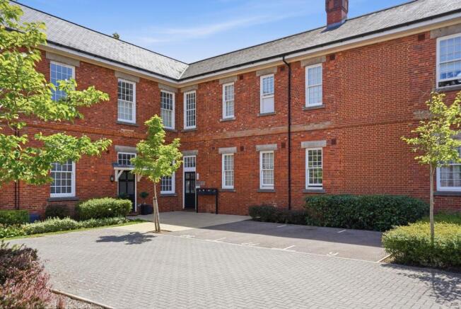 DARWIN COURT