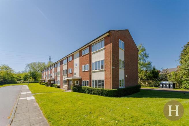 Hadleigh Estate Agents-18.jpg