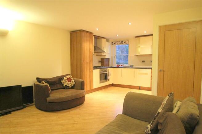 Lounge / Kitchen
