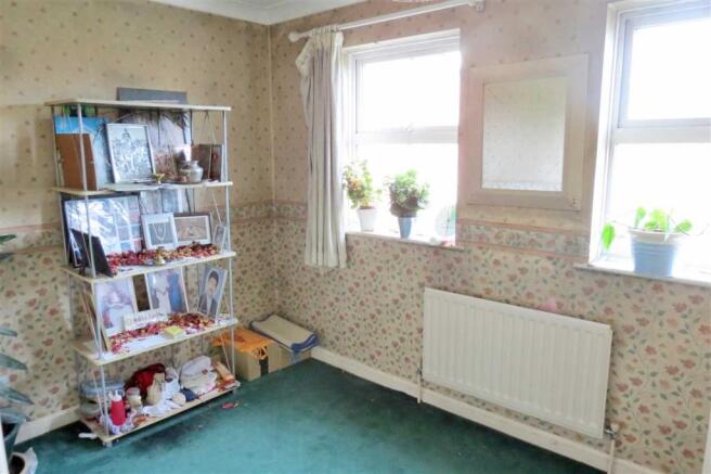 Bedroom 4: