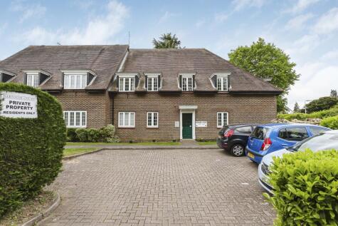 Barnside Court, Welwyn Garden City, Hertfordshire, AL8