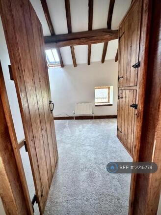 Single Bedroom/Office/Dressing Room