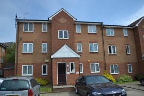 49, Express Drive, Goodmayes, Ilford IG3 9QD