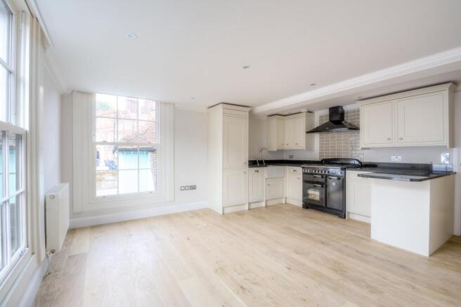 21 High Street 3-1