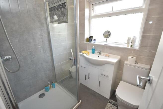 Shower room.JPG