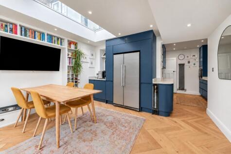 Godley Road, Earlsfield, London, SW18