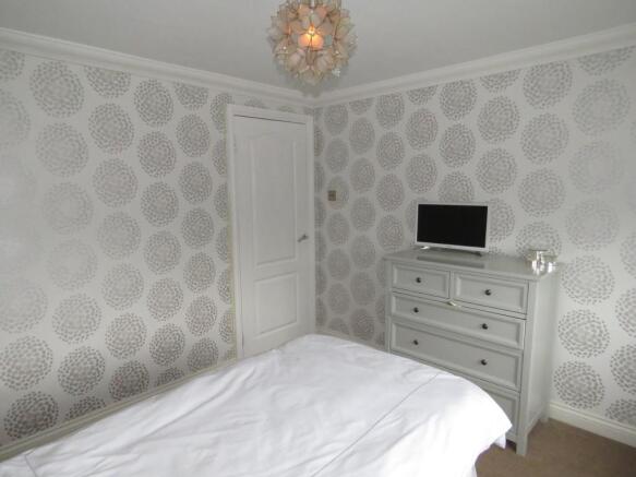 Bed2