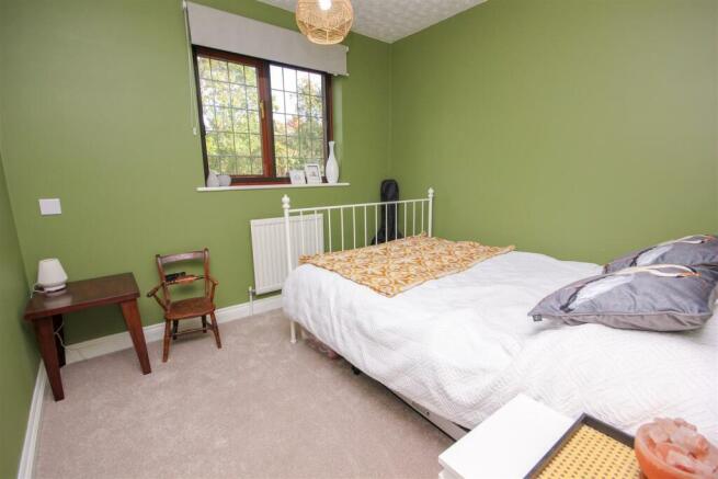 Bedroom 4.jpg