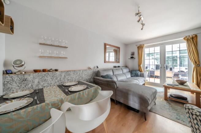 1414997-10-699ecce09ad17