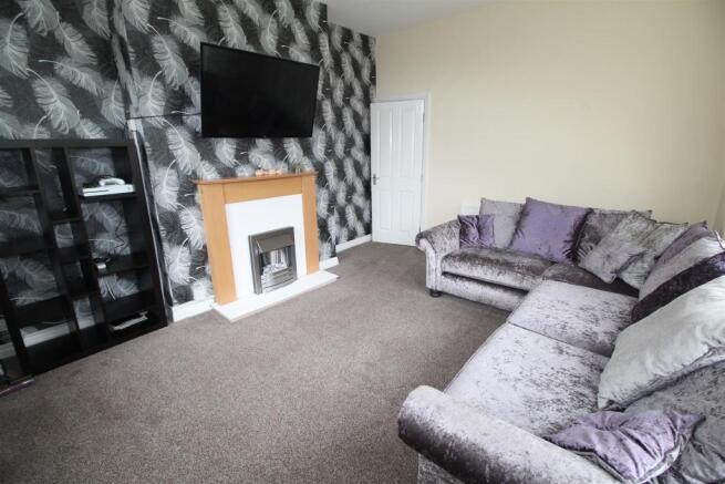 carrlaneflat1 (1).JPG