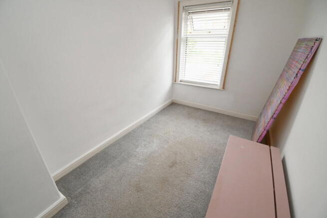 3 bed Terraced for sale Image 9