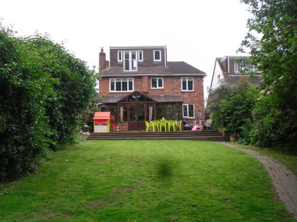 Photo 10