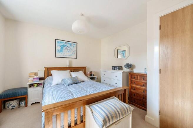 1320311-6-686cd76...