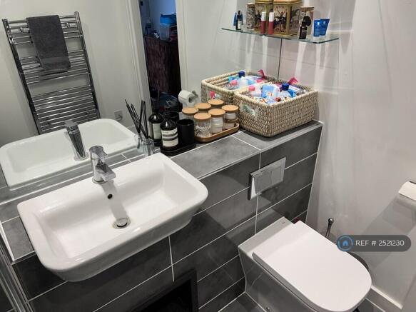 Main Bathroom